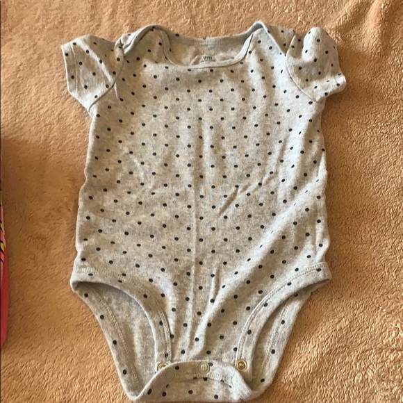 Onesies - Picture 4 of 5